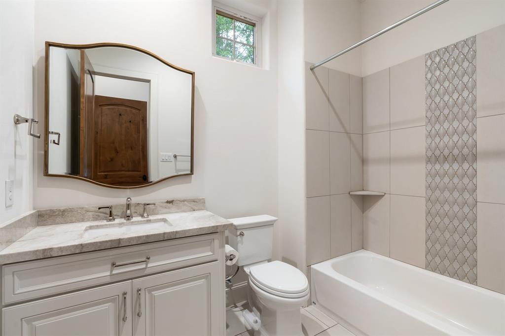 3 Maroon Creek Court, The Woodlands, Texas image 28