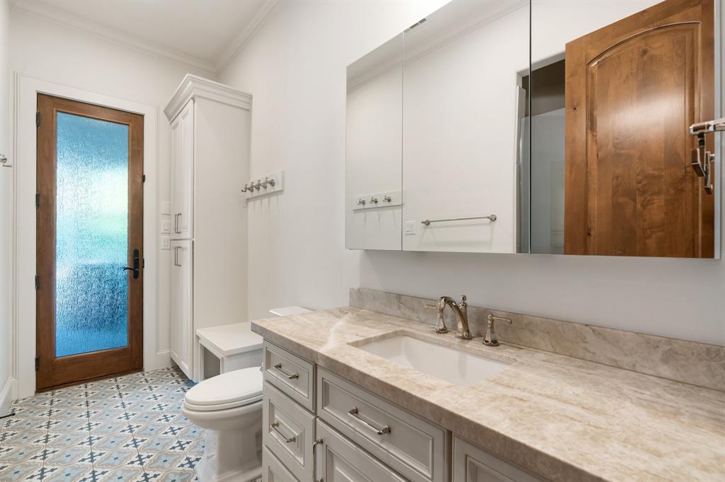 3 Maroon Creek Court, The Woodlands, Texas image 27