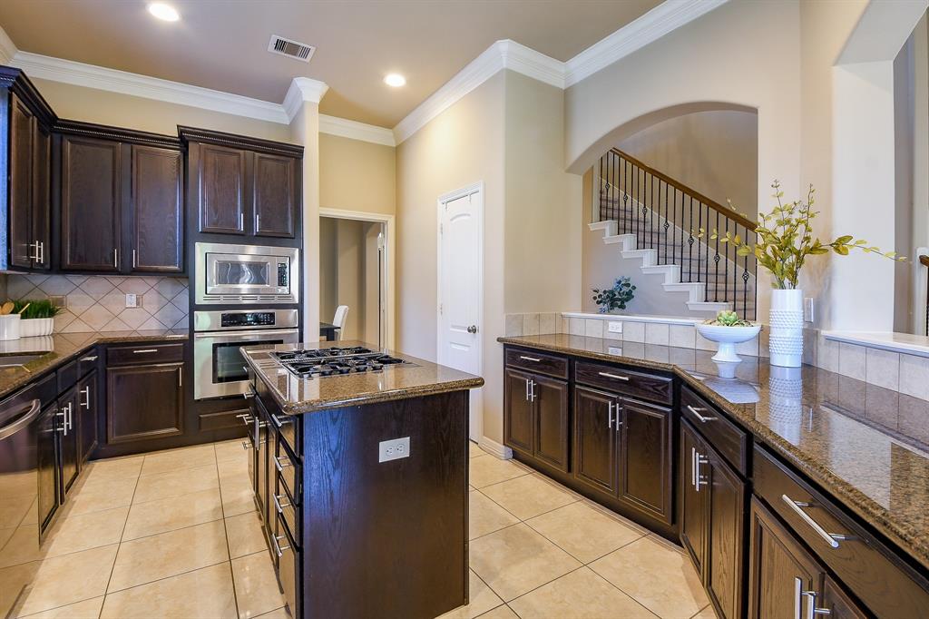 11 Spyglass Court, Jersey Village, Texas image 9