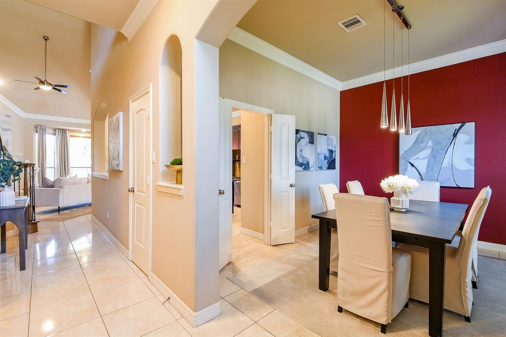 11 Spyglass Court, Jersey Village, Texas image 5
