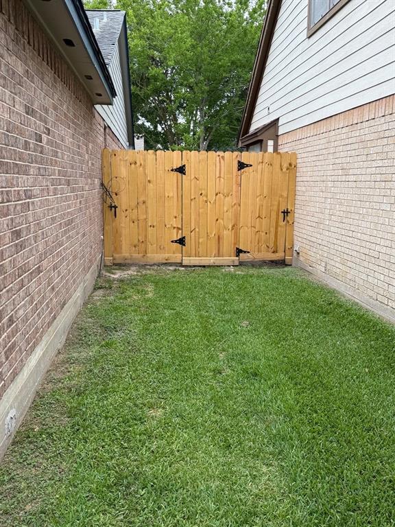 2812 Forest Hills Drive, League City, Texas image 13