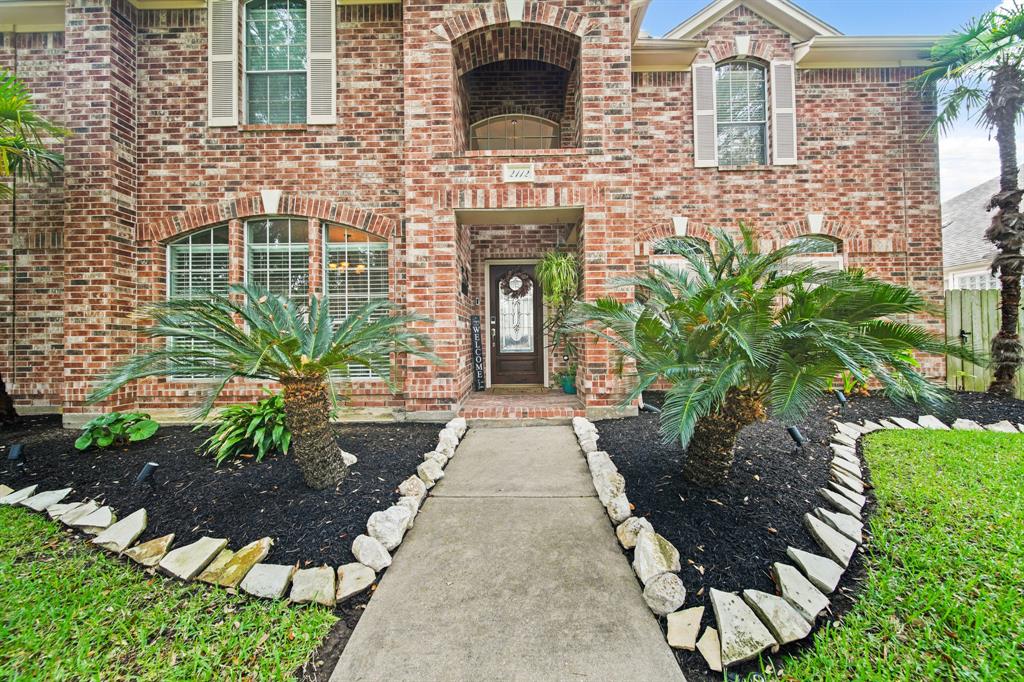 2112 Palm Castle Drive, League City, Texas image 4