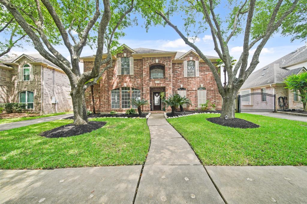 2112 Palm Castle Drive, League City, Texas image 1