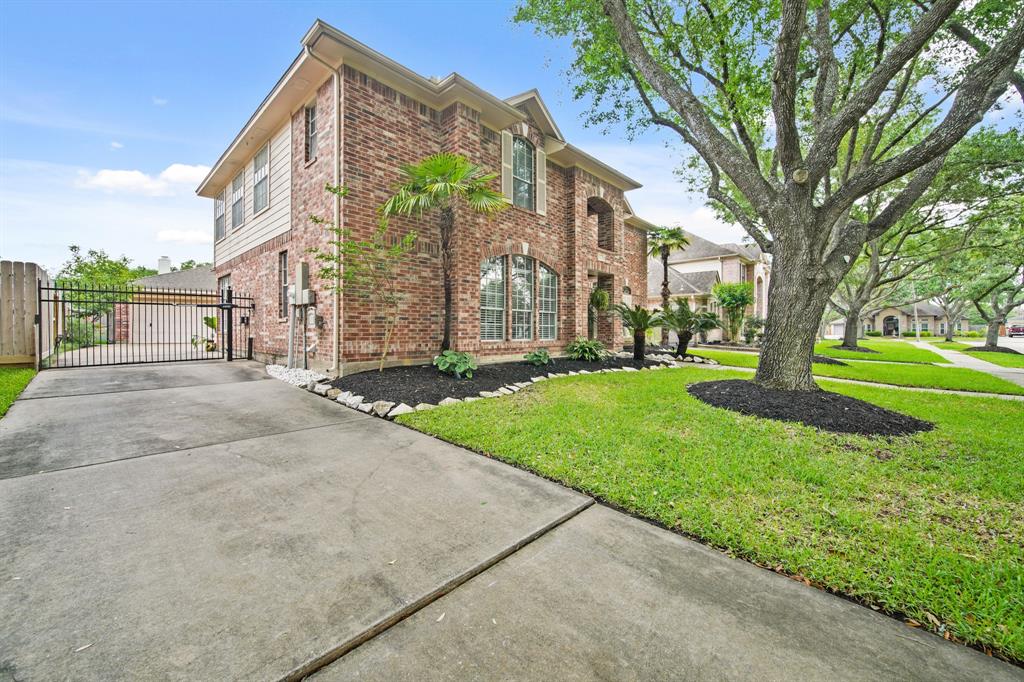 2112 Palm Castle Drive, League City, Texas image 36