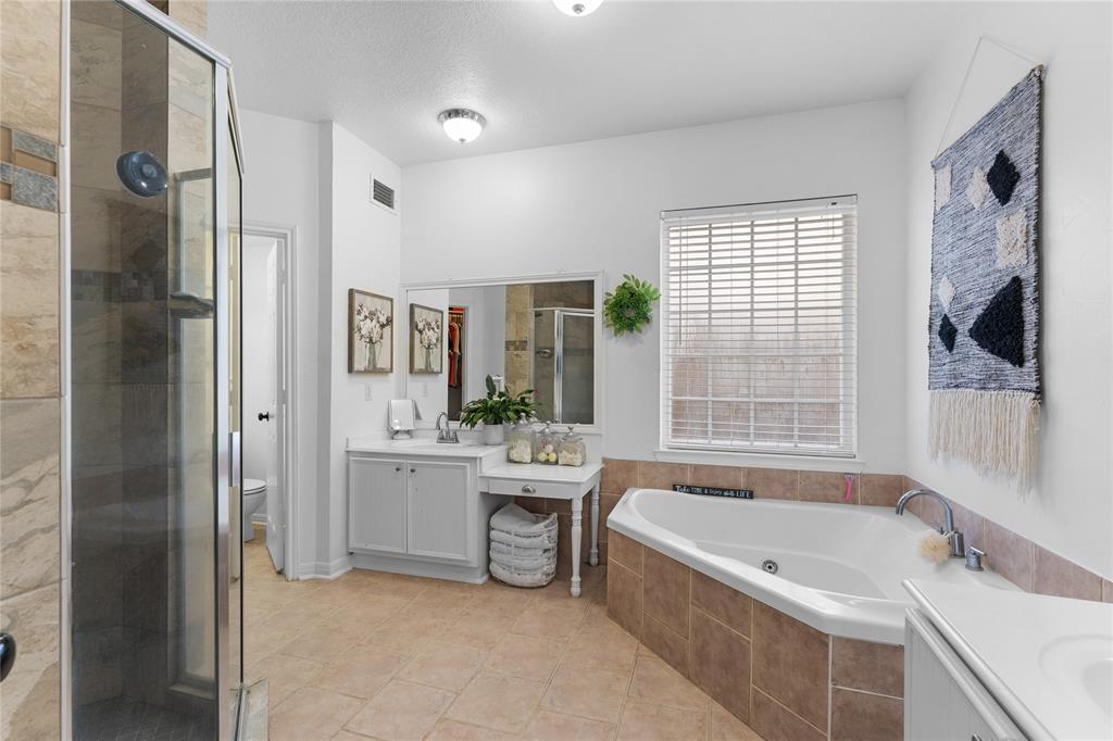 3821 Happy Hollow Lane, Montgomery, Texas image 18