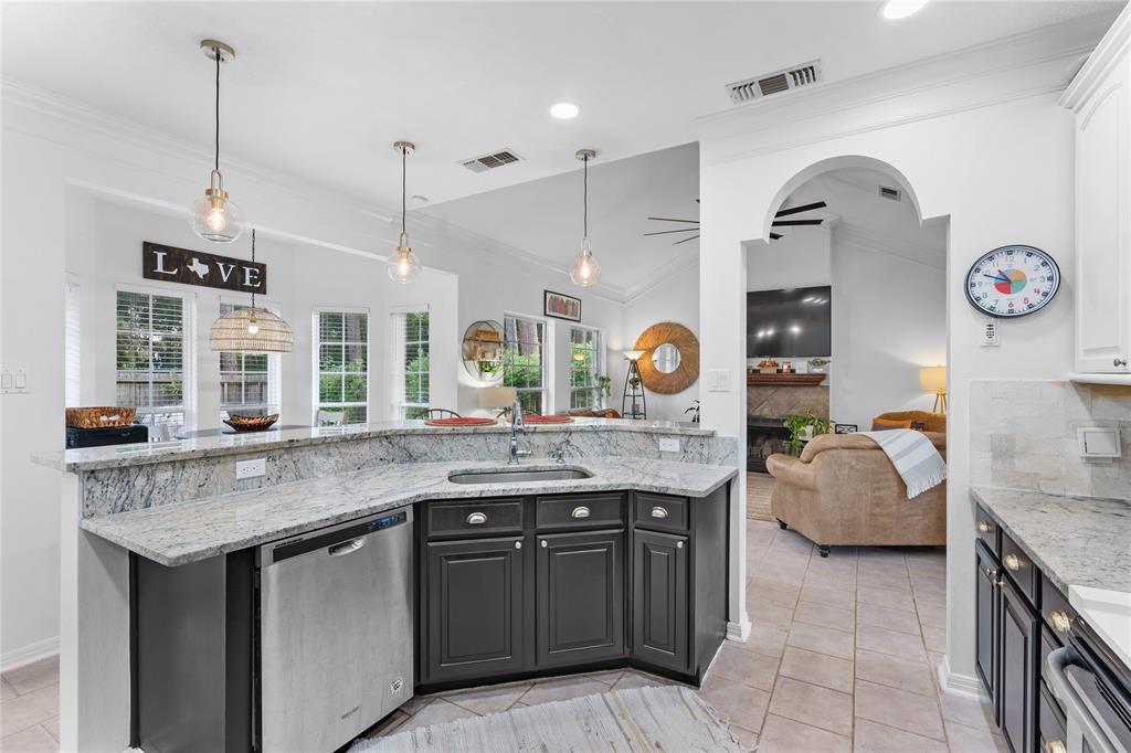 3821 Happy Hollow Lane, Montgomery, Texas image 12