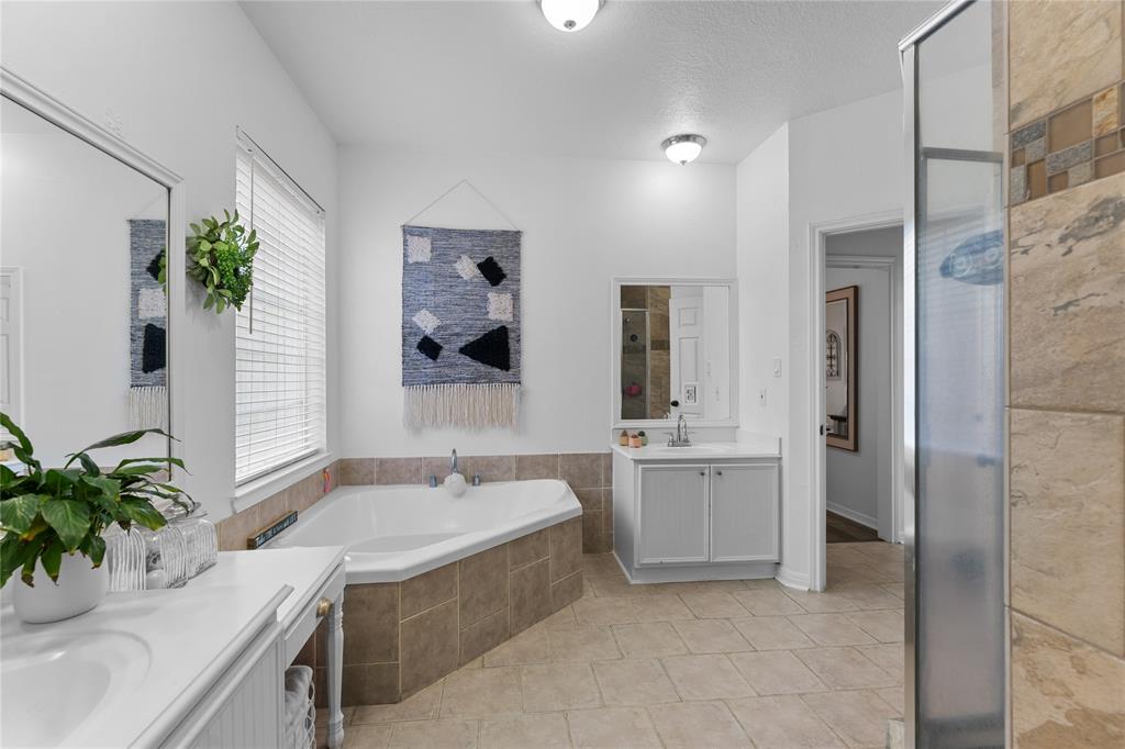 3821 Happy Hollow Lane, Montgomery, Texas image 17