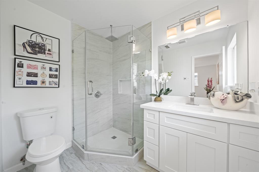 11723 N Willowdale Circle, Houston, Texas image 23