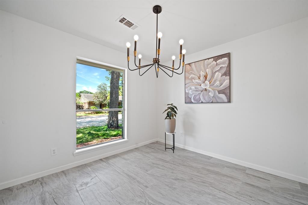 11723 N Willowdale Circle, Houston, Texas image 18
