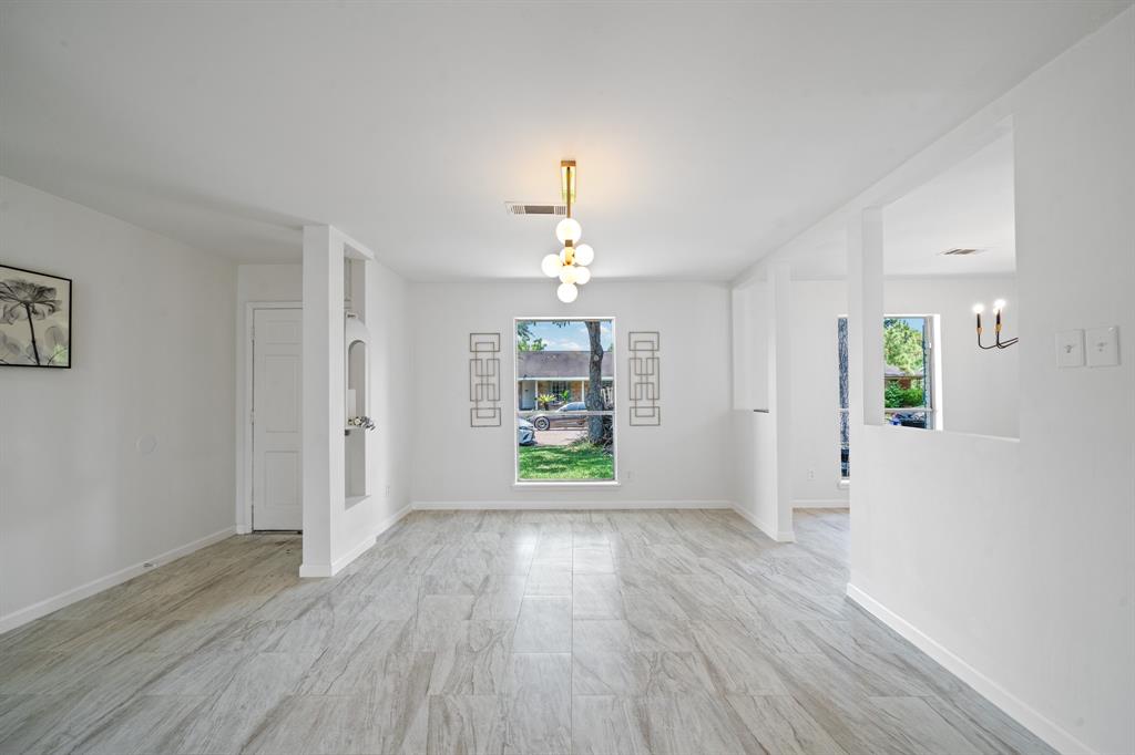 11723 N Willowdale Circle, Houston, Texas image 7