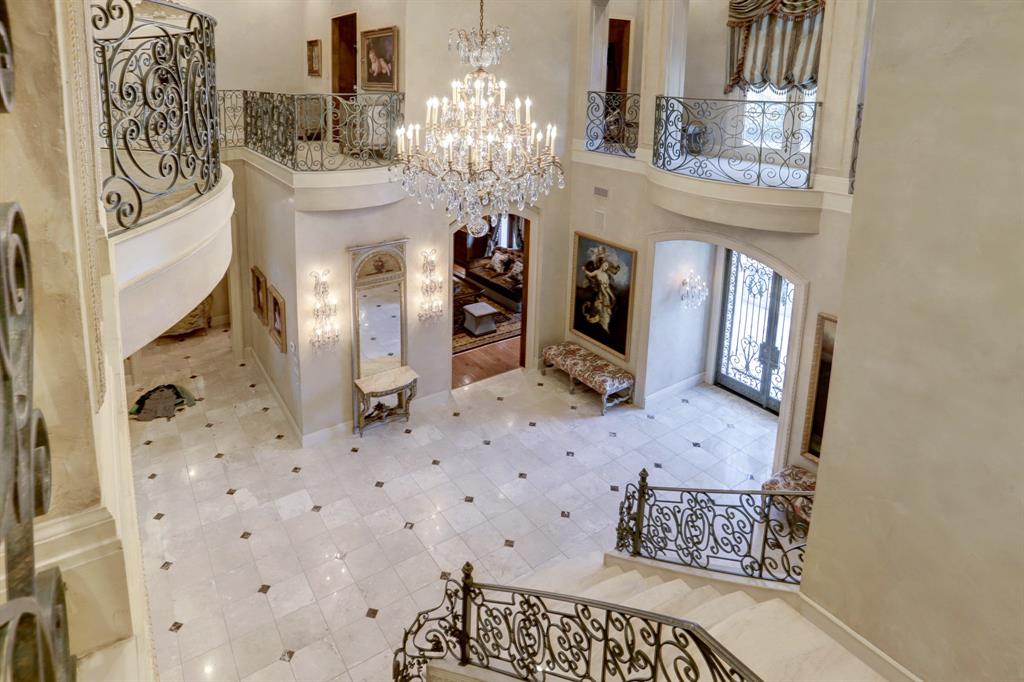 36 Saddlebrook Court