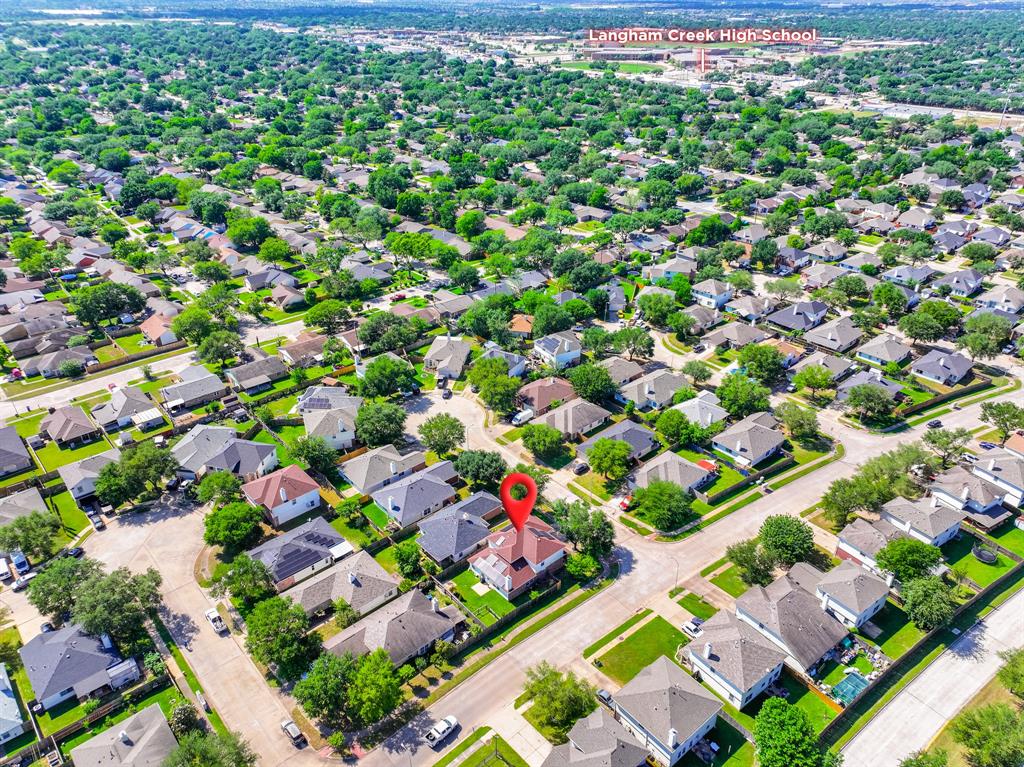 17203 Morning Blossom Place, Houston, Texas image 2
