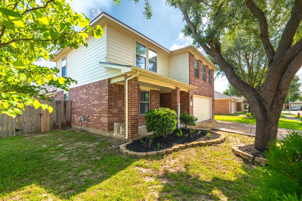 17203 Morning Blossom Place, Houston, Texas image 6