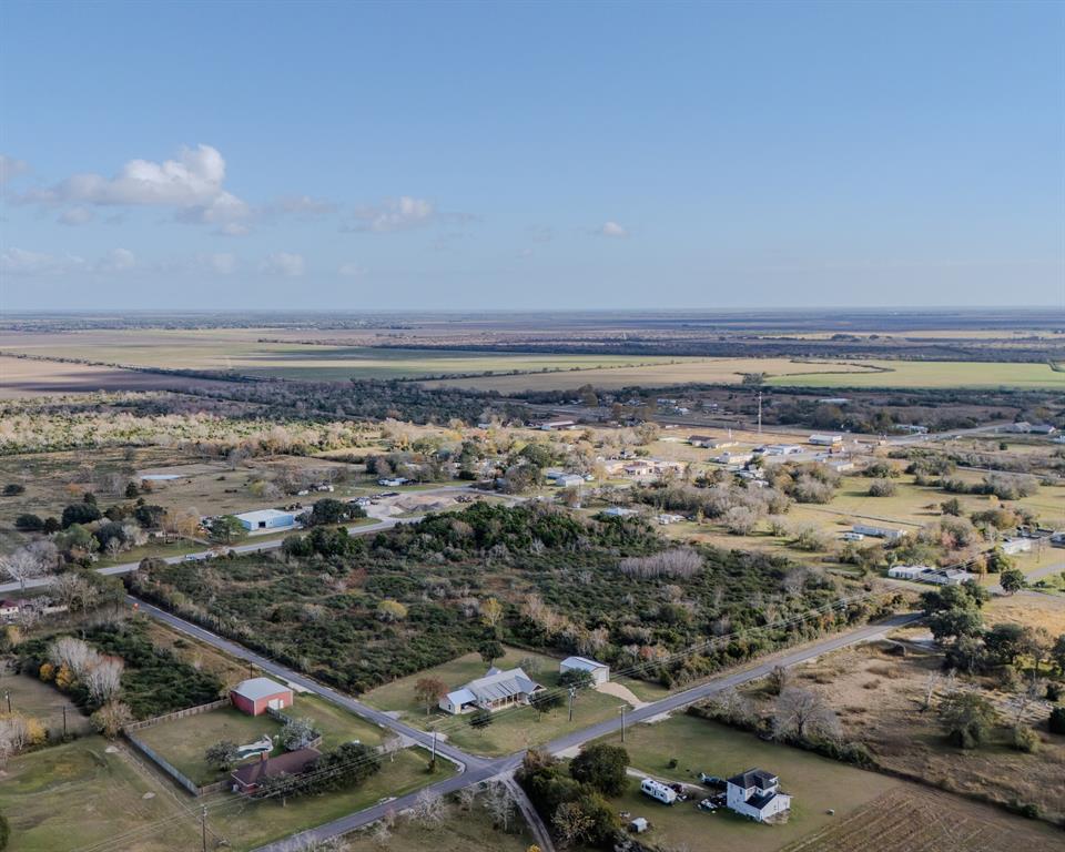 00 Tx-172, La Ward, Texas image 8