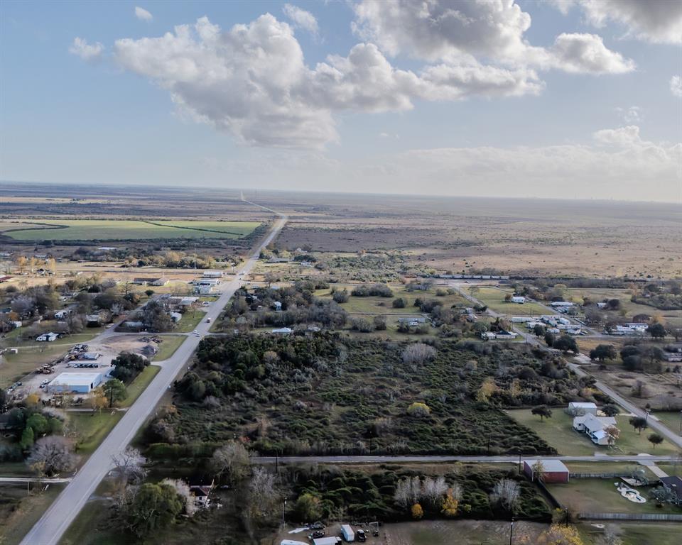 00 Tx-172, La Ward, Texas image 6