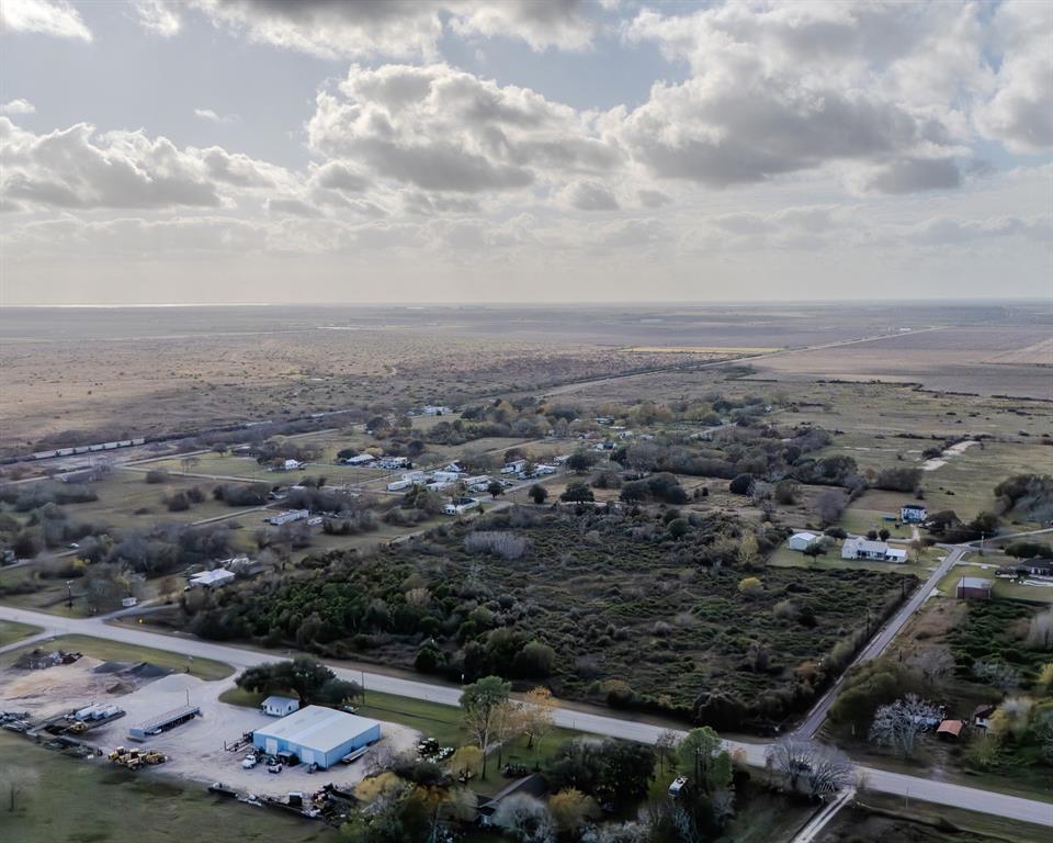 00 Tx-172, La Ward, Texas image 3