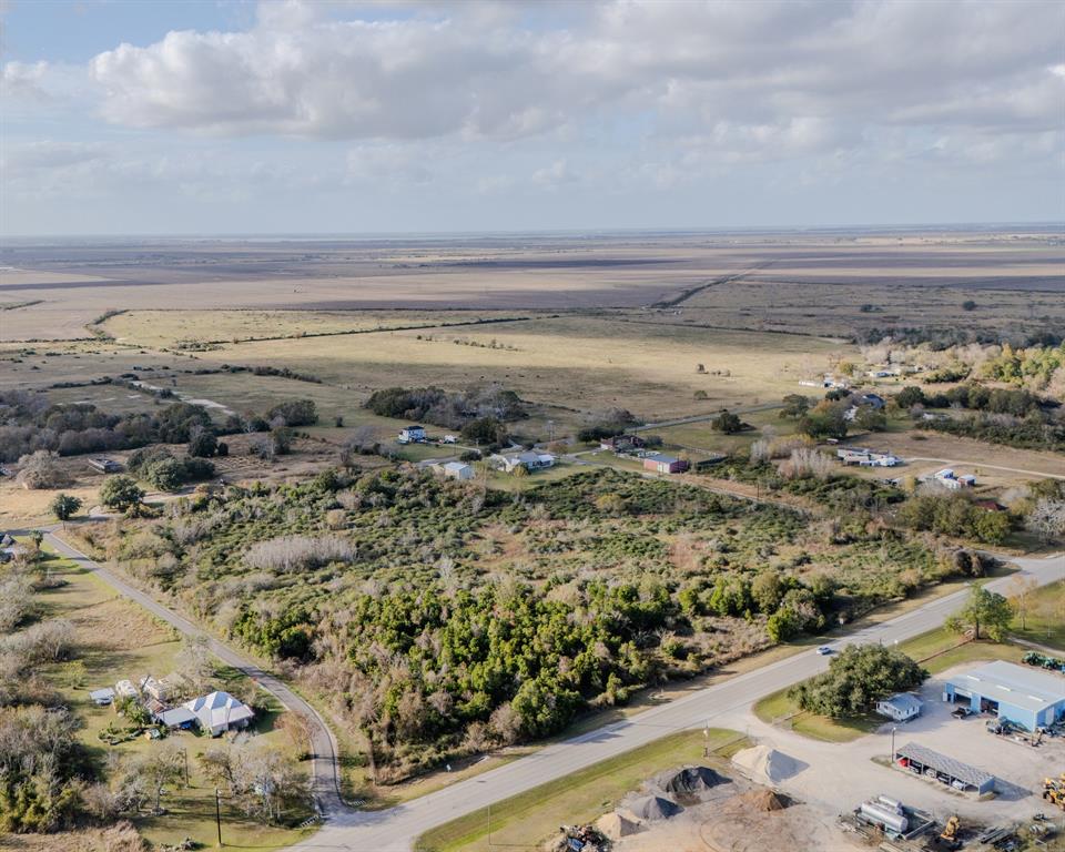 00 Tx-172, La Ward, Texas image 13