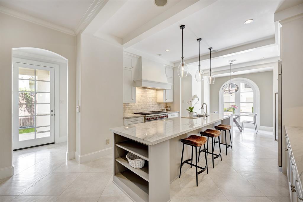 6101 Newcastle Street, Bellaire, Texas image 8