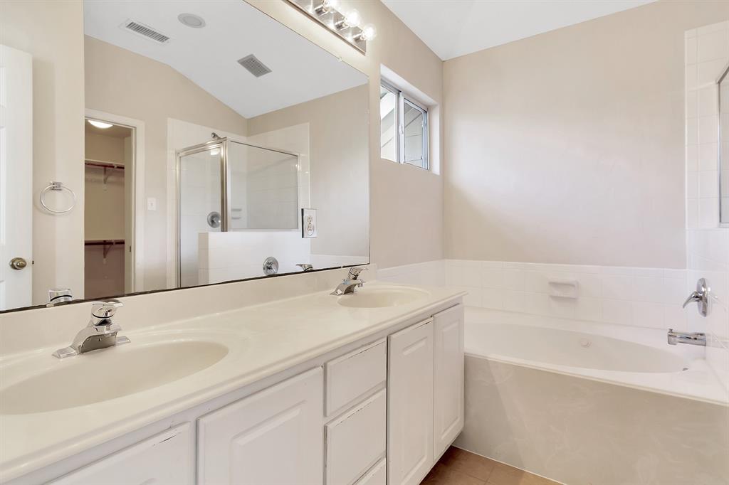 24 Piper Trace Trce, The Woodlands, Texas image 22