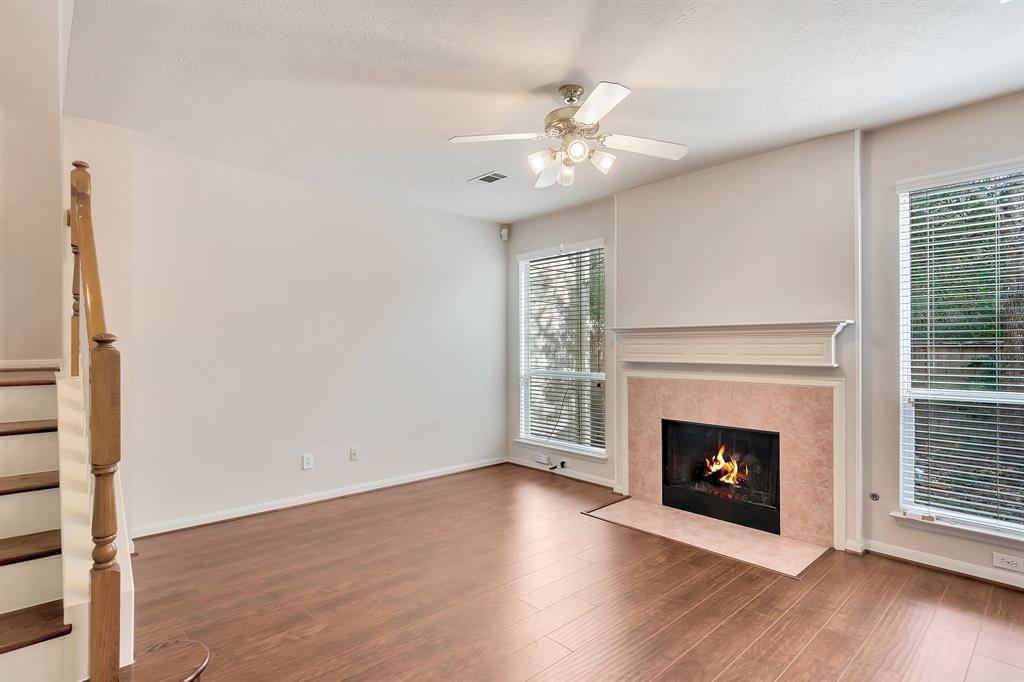 24 Piper Trace Trce, The Woodlands, Texas image 9