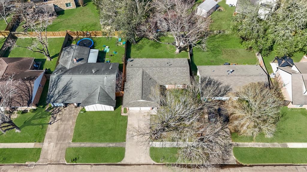 1202 W Flamingo Drive, Seabrook, Texas image 34