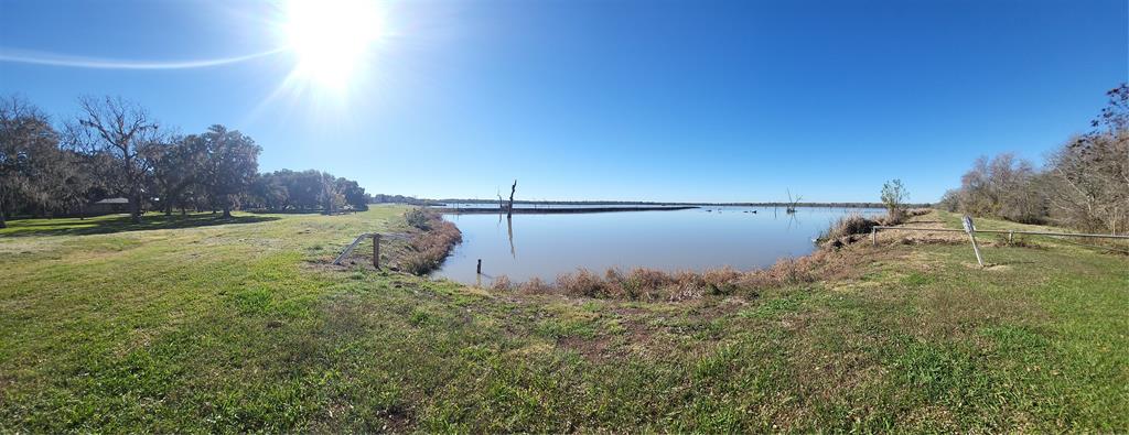 592 Cabana Trail, Angleton, Texas image 30