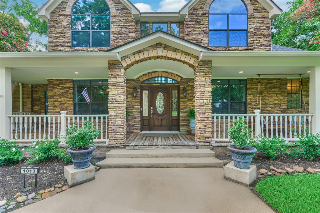 1013 Spring Meadow Lane