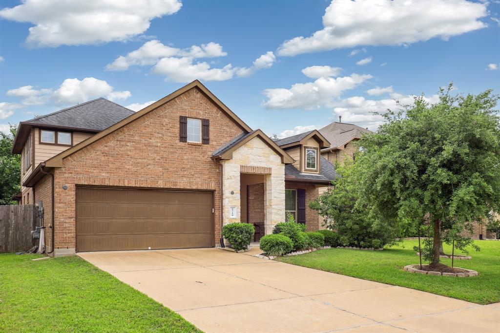 9710 Massanutten Lane, Richmond, Texas image 1