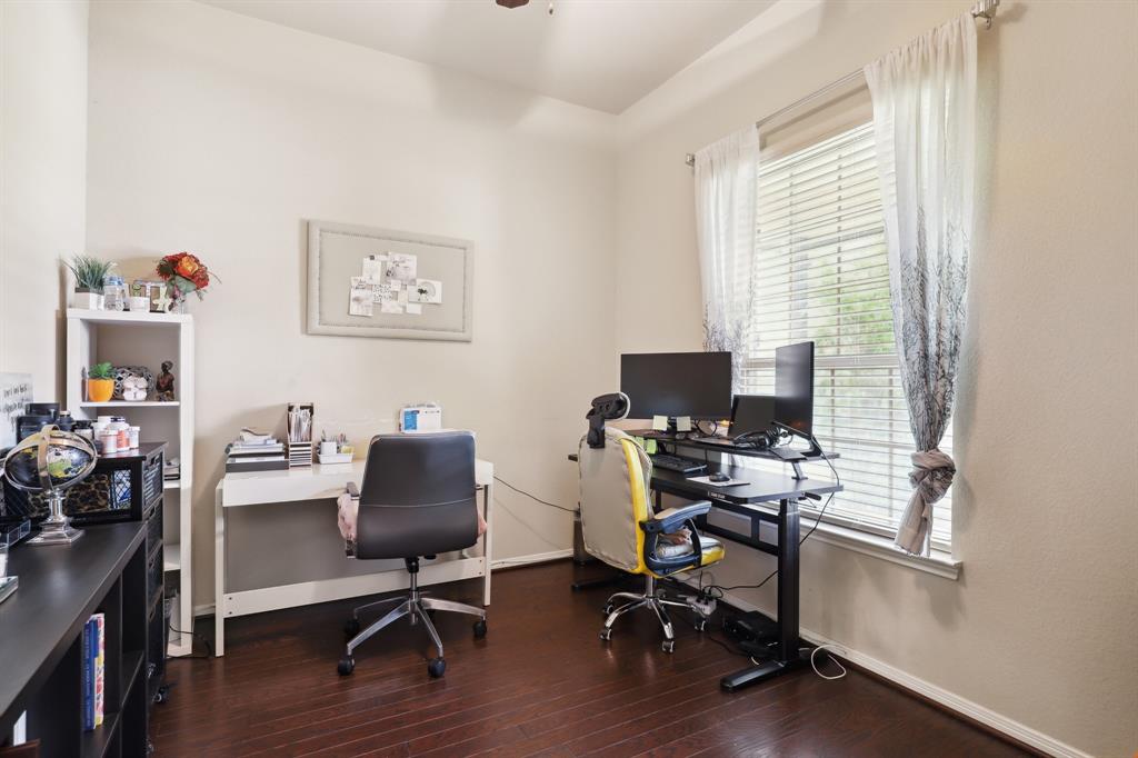 9710 Massanutten Lane, Richmond, Texas image 13