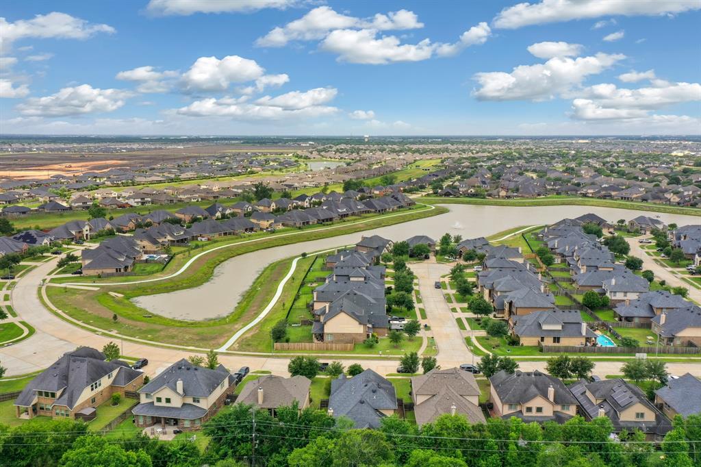 9710 Massanutten Lane, Richmond, Texas image 33