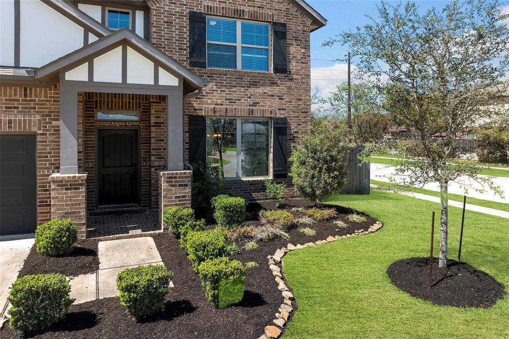 21743 Rose Maris Lane