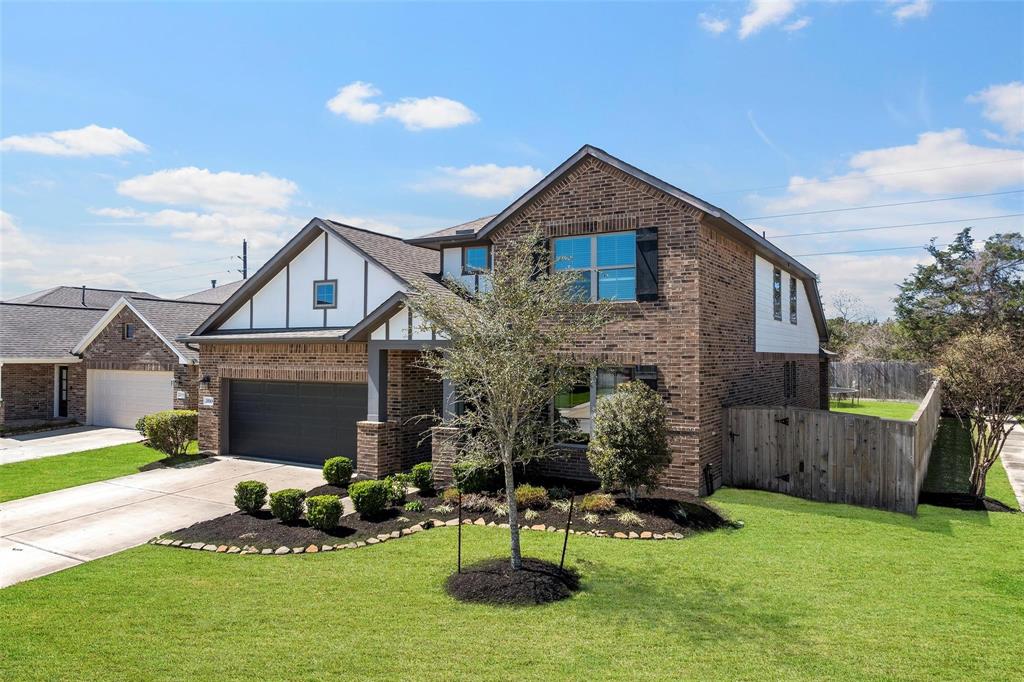 21743 Rose Maris Lane