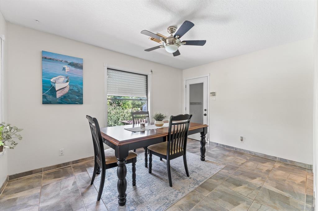 211 4th Street, Dickinson, Texas image 16