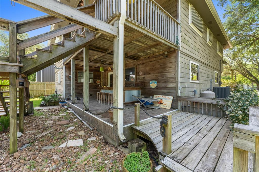 211 4th Street, Dickinson, Texas image 27