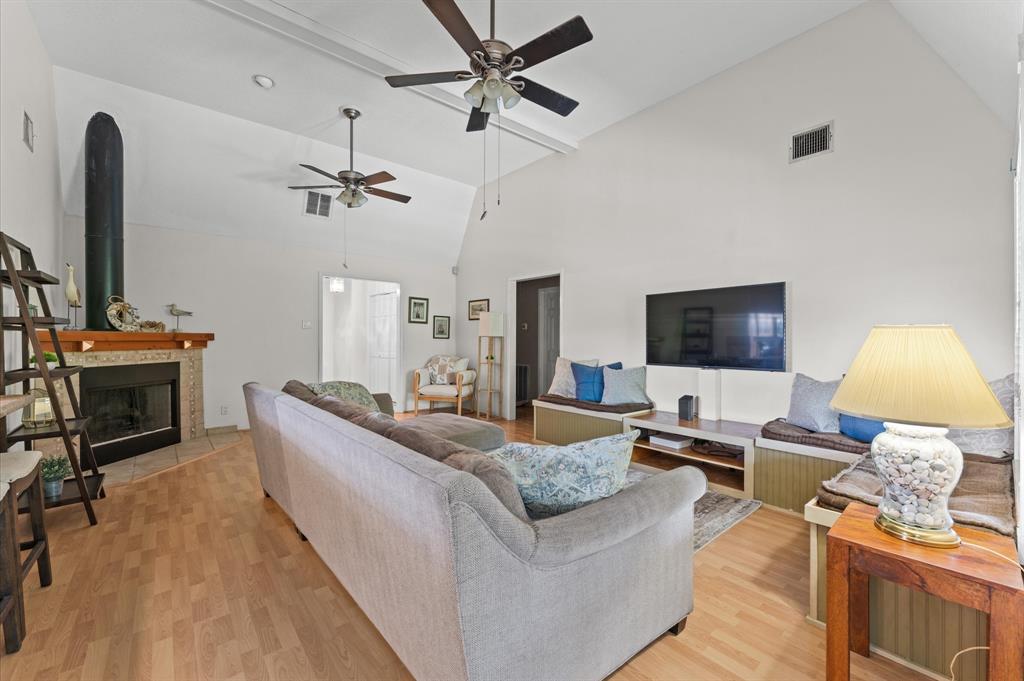 211 4th Street, Dickinson, Texas image 10
