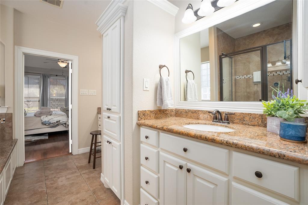 612 Northfield Drive, Friendswood, Texas image 23
