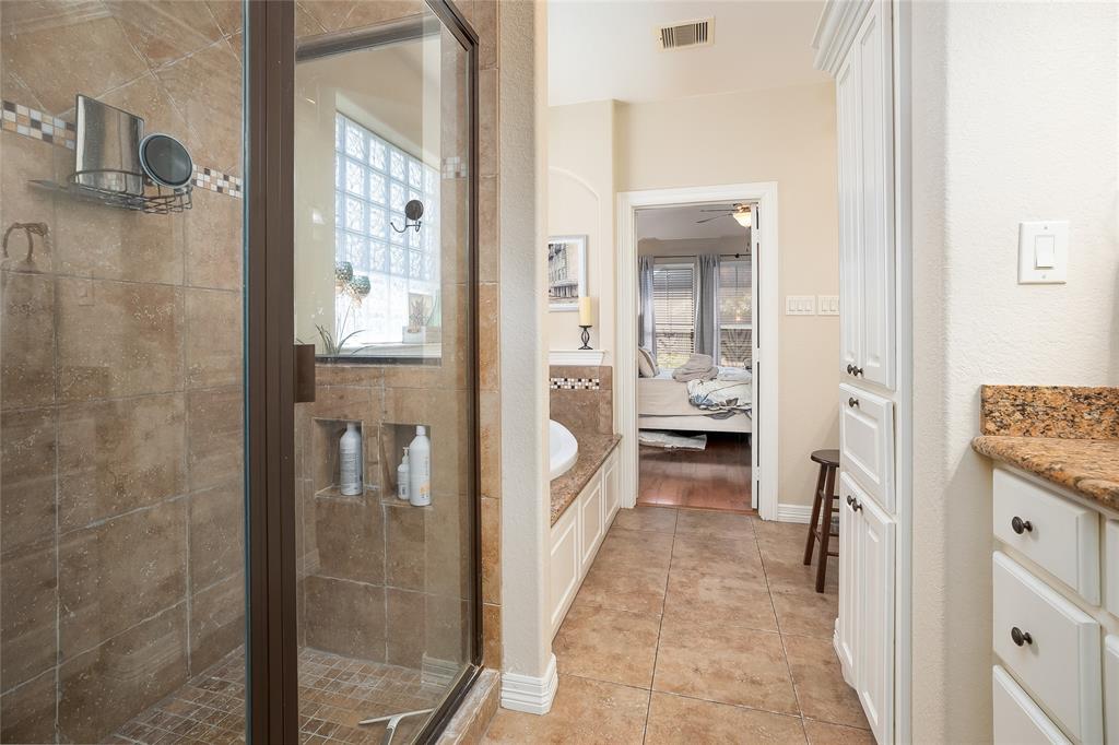 612 Northfield Drive, Friendswood, Texas image 21
