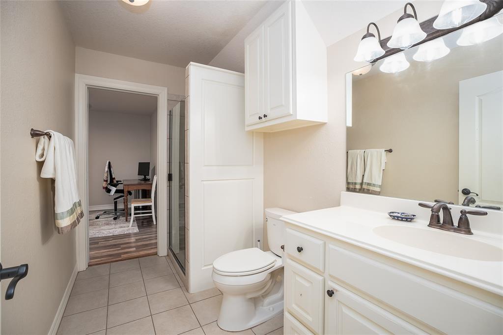 612 Northfield Drive, Friendswood, Texas image 37
