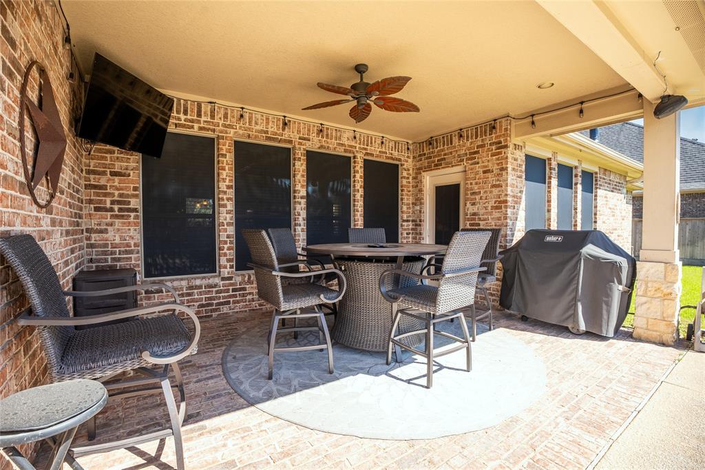 612 Northfield Drive, Friendswood, Texas image 47