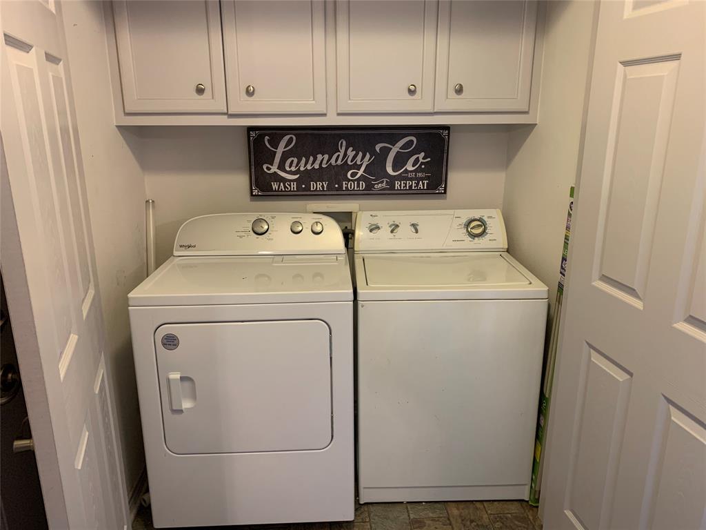 100 Ridgecrest Street, Hallettsville, Texas image 31