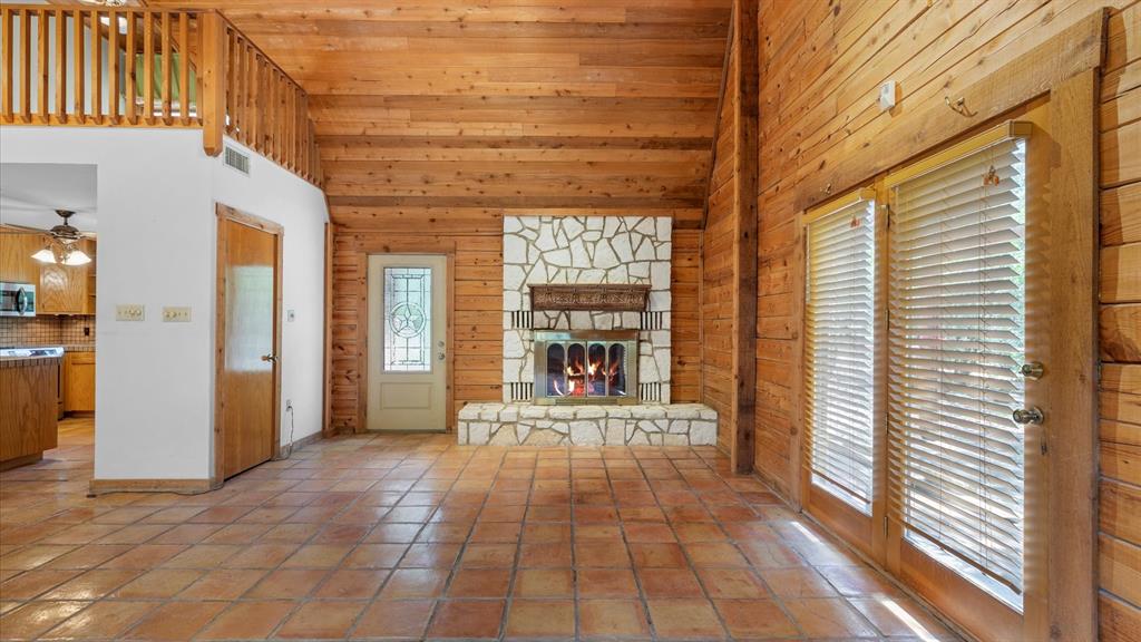 190 Oak View Court