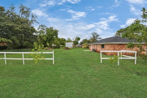 A home in Brazoria