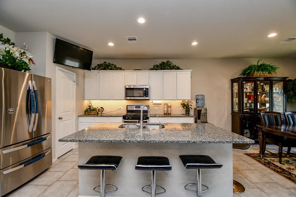 12328 New River Trail, Conroe, Texas image 9