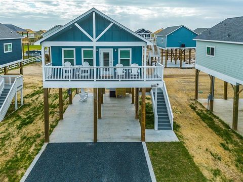 1057 Johnson Road Gilchrist TX 77617