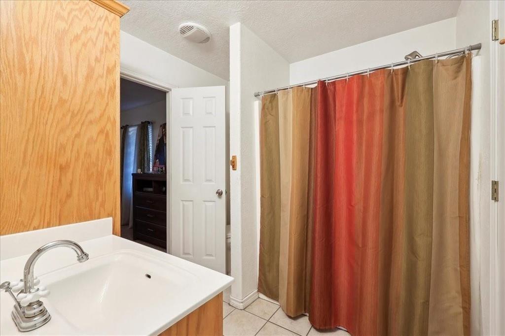 10040 Milky Way Lane, Beaumont, Texas image 9