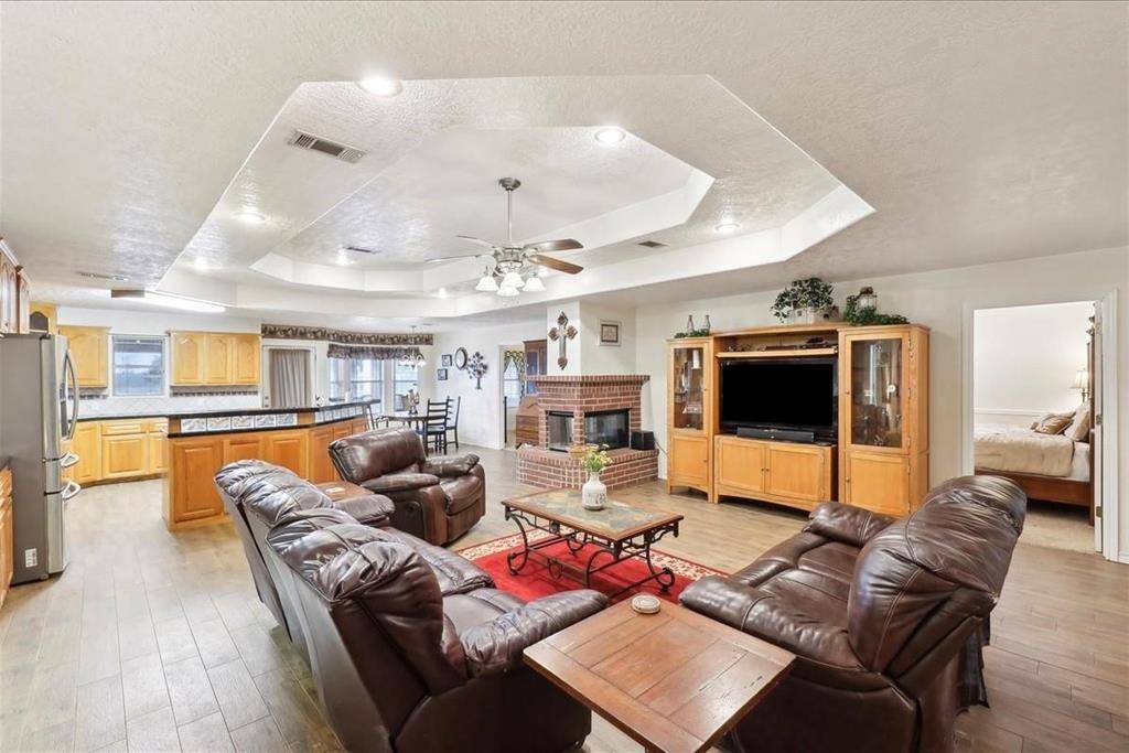 10040 Milky Way Lane, Beaumont, Texas image 3