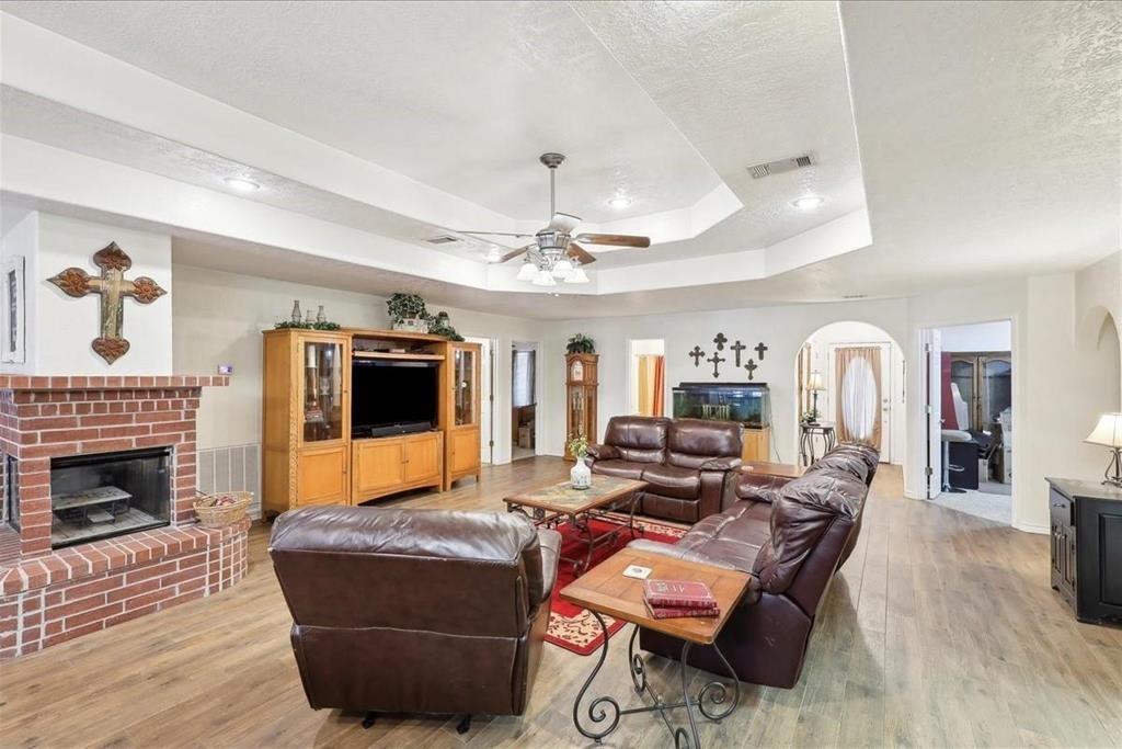 10040 Milky Way Lane, Beaumont, Texas image 4