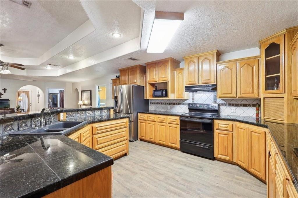 10040 Milky Way Lane, Beaumont, Texas image 5