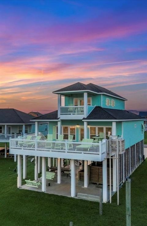 A home in Crystal Beach