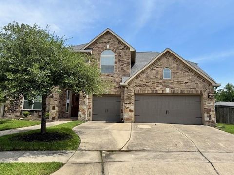 Photo of 12911 Long Hunter Court, Humble, TX 77346 (MLS # 25932171)